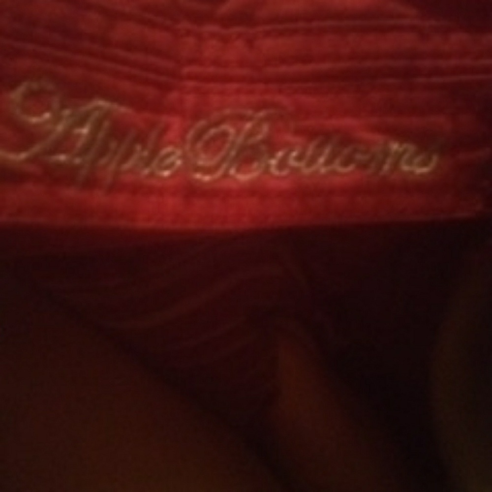 Apple bottom jacket